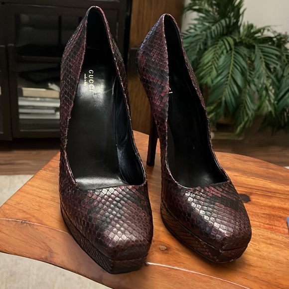 Gucci Platform Heels SIZE 11 burgundy wine color with black snake skin - Picture 6 of 7